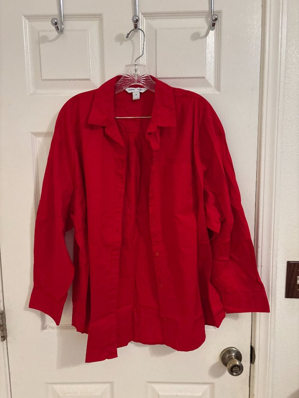 Old Navy Boyfriend Button Down Shirt - M